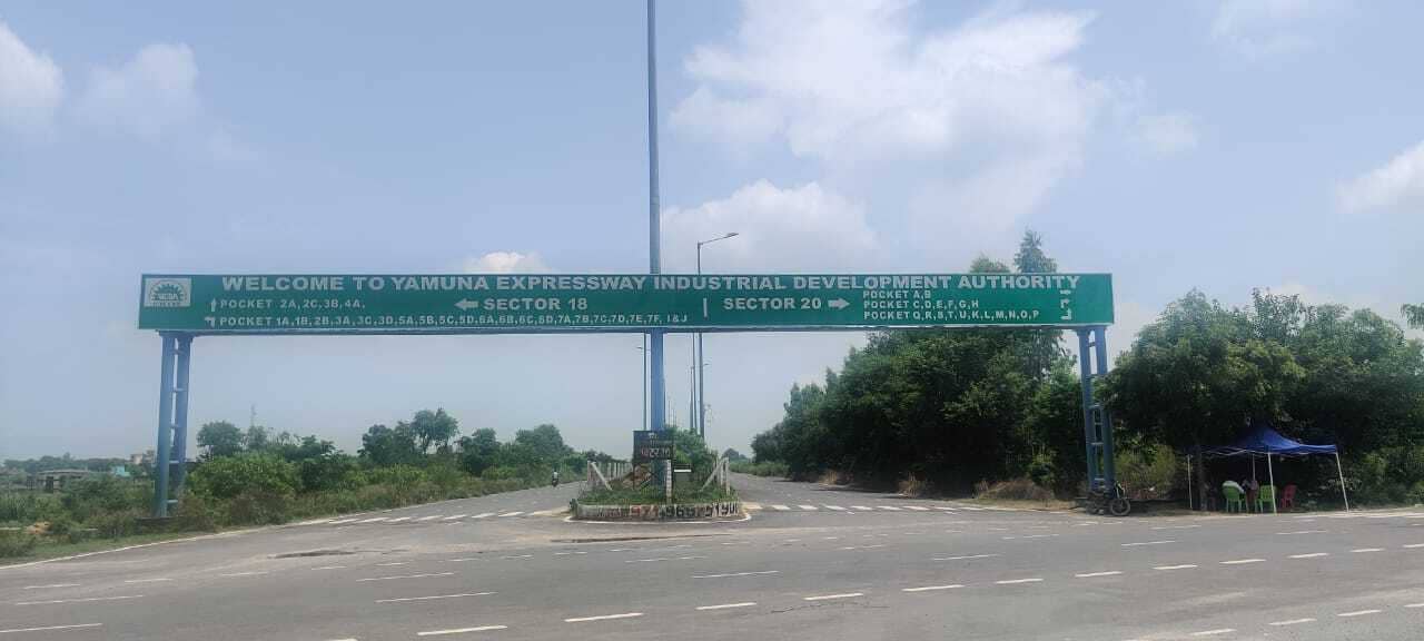 Residential Plots in Yamuna Expressway Authority